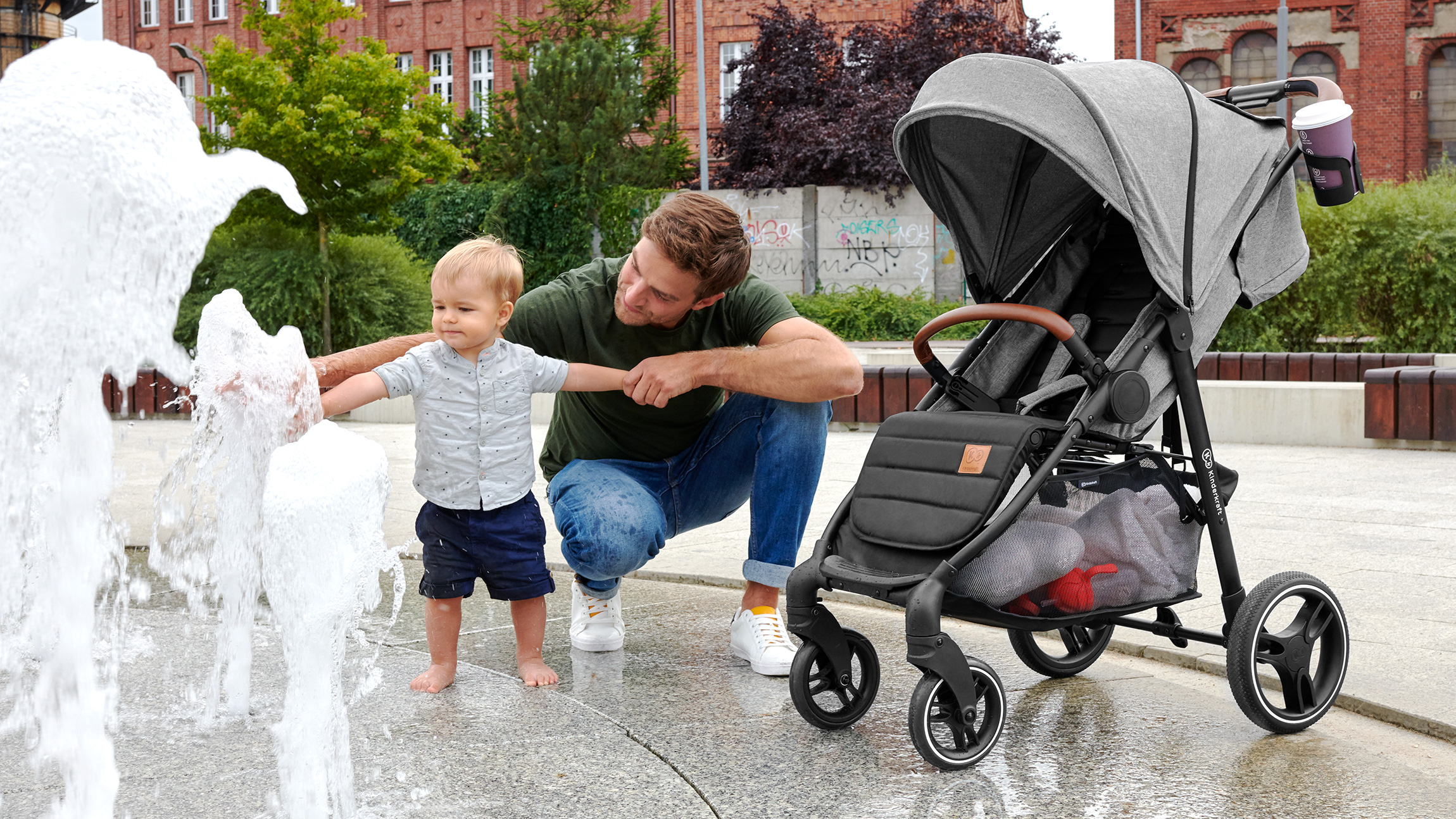 Poussette-canne  pliable d’une seule main  GRANDE 2020 de chez Kinderkraft